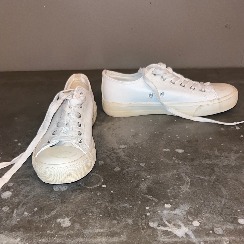 White leather Sneakers